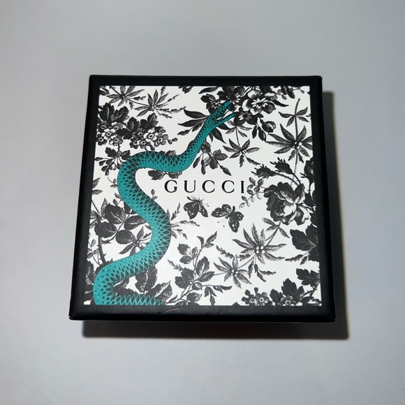 Gucci - Green Crystal/GG Logo Emblem Ring with a Missing Stone - 10.25 - Picture 8 of 8